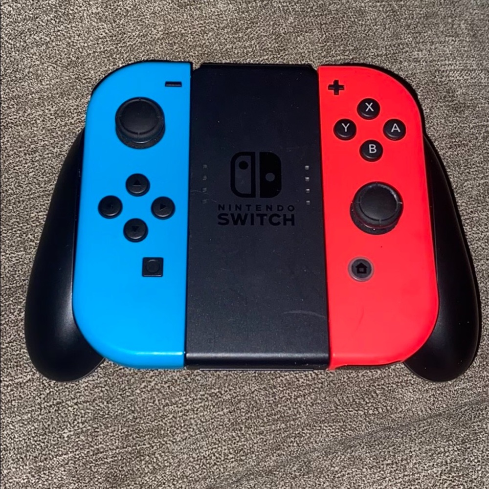 Nintendo Switch controllers!